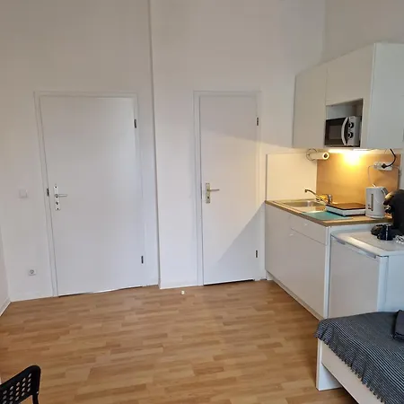 Zimmervermietung Mertens Homestay szállás Berlin