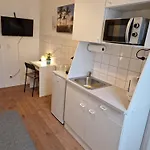 Zimmervermietung Mertens *