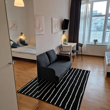 Rum i privatbostad Zimmervermietung Mertens Berlin